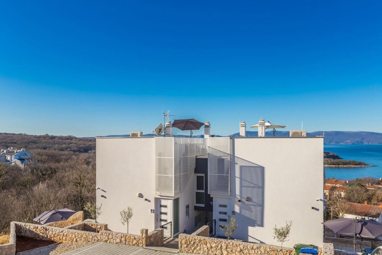Apartments Solis Lacus Penthouse Njivice Exterior foto